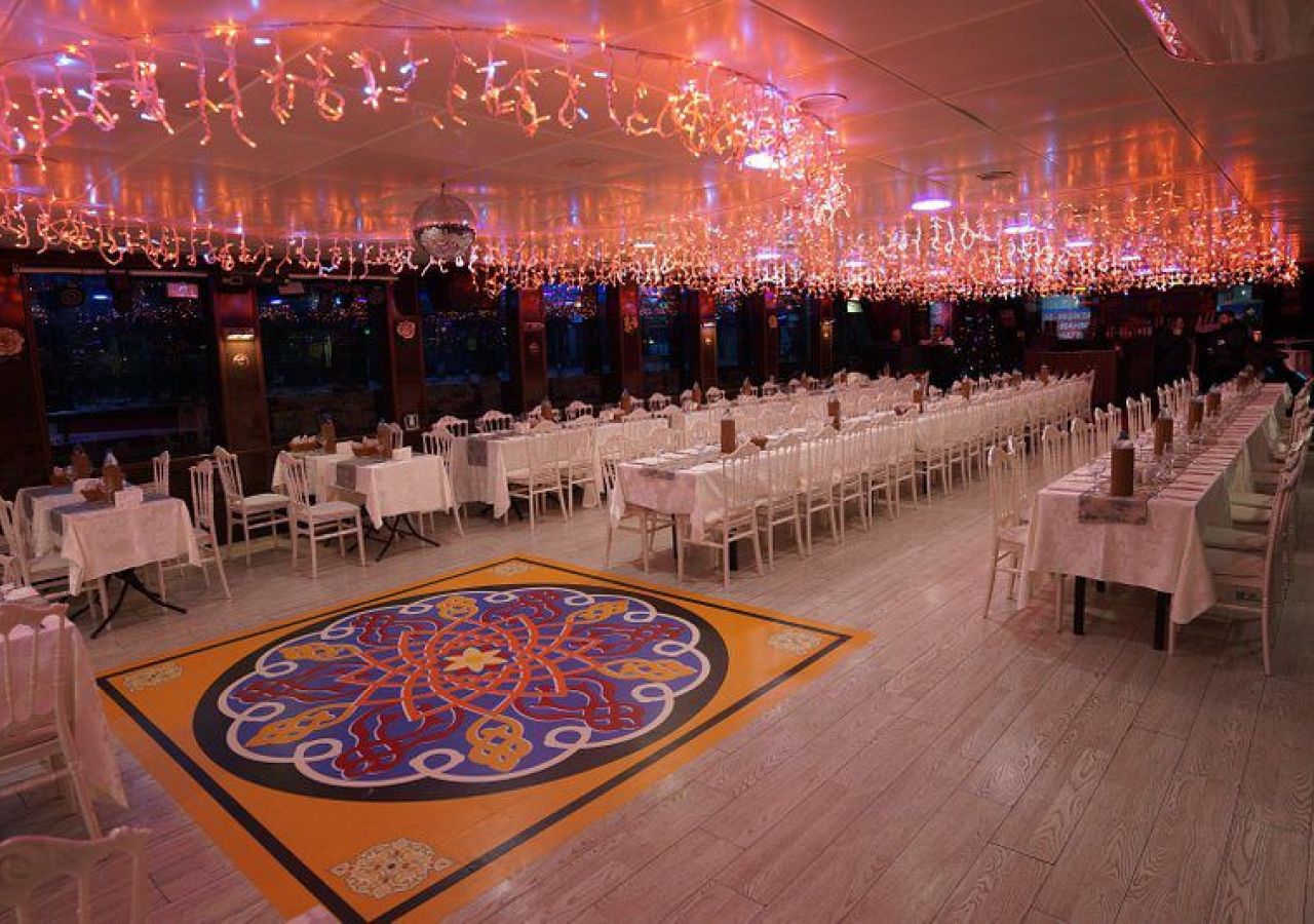 Bosphorus Dinner Cruise