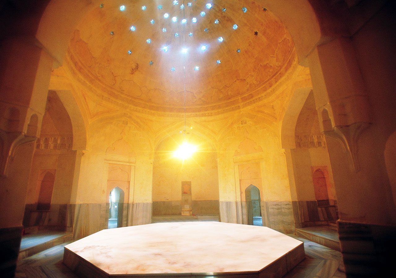 500-летняя турецкая баня (Хамам)